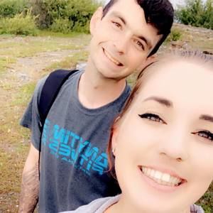 Meet your Posher, Christopher